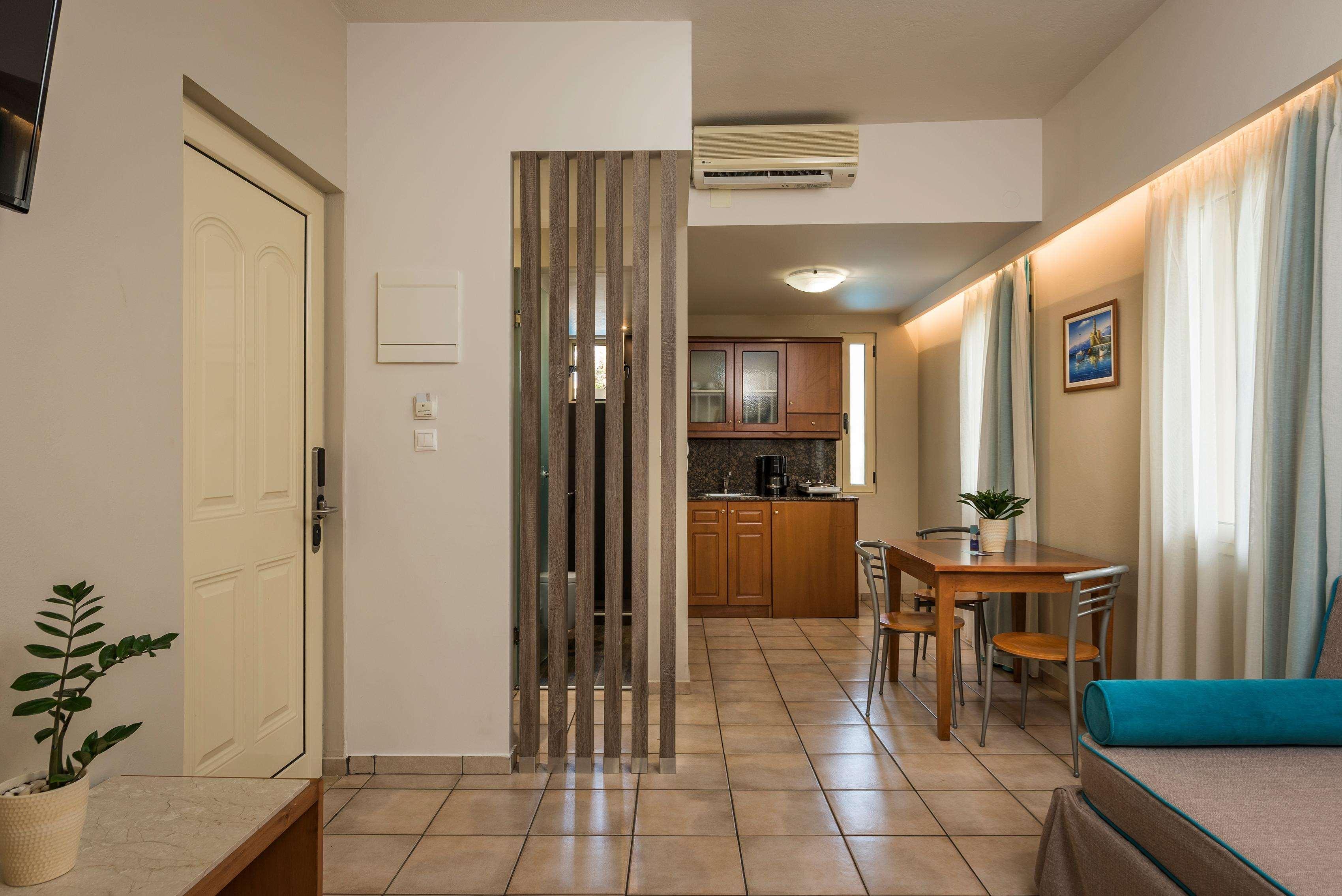 Elotis Suites (Adults Only) Agia Marina  Exterior photo
